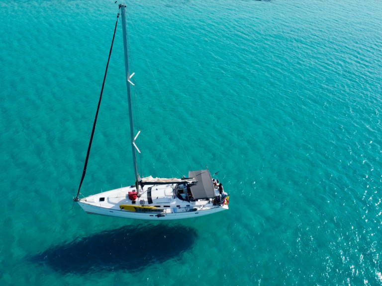 Bénéteau Oceanis 473 charter bareboat or skippered in  Palma de Mallorca