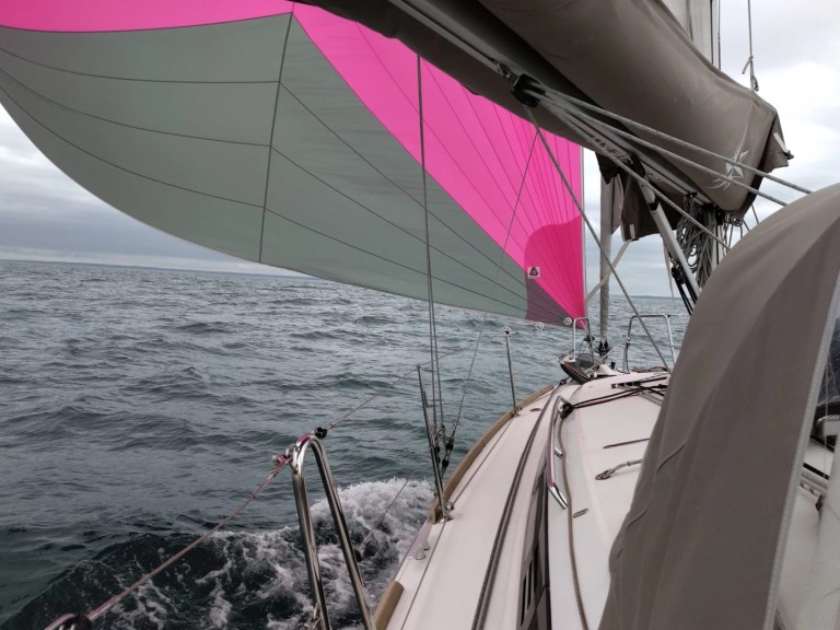 Charter a Jeanneau Sun Odyssey 349 in Saint-Quay-Portrieux on Samboat