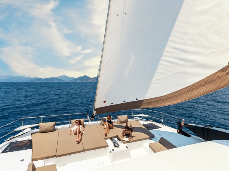 Hire Catamaran Bali with a boat licence