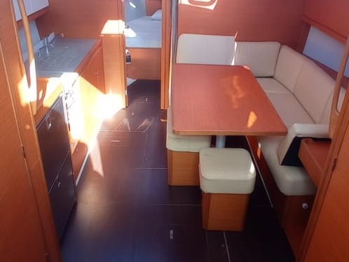Charter a Dufour Dufour 390 Grand Large in Palermo on Samboat