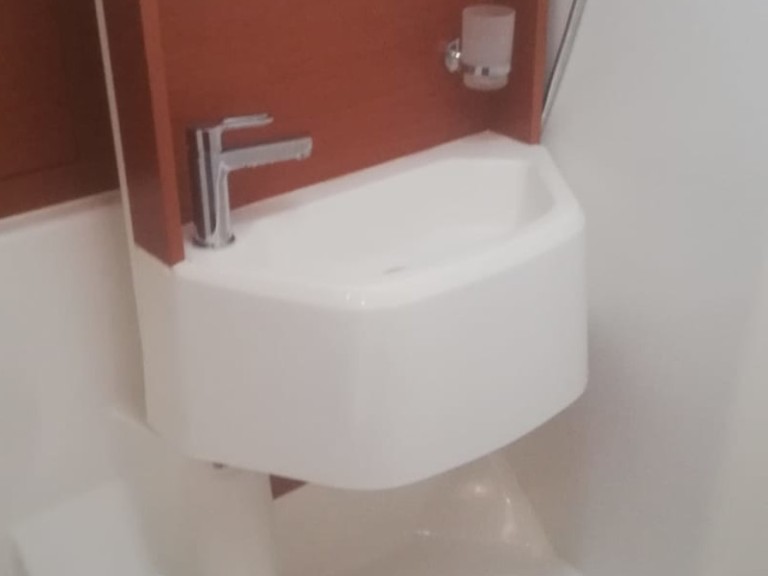 Hire a Bénéteau Oceanis 51.1 Cannigione