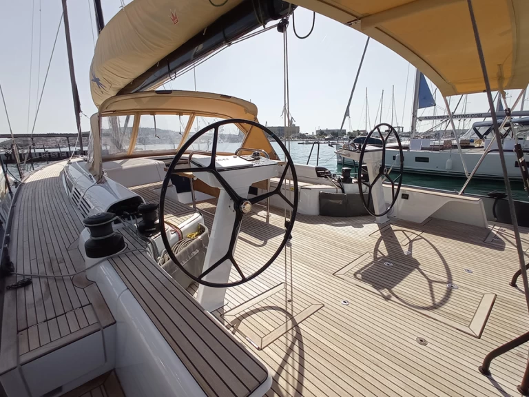 Sailboat hire in Primošten - Bénéteau First 53