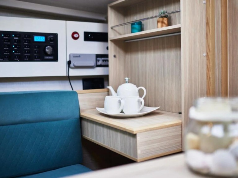 Hire Sailboat Northman with a boat licence