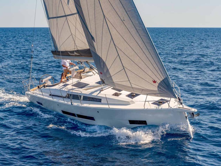Yacht hire Šibenik cheap Hanse 410