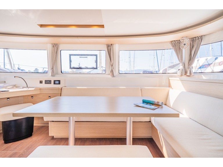 Catamaran to hire Gouvia at the best price
