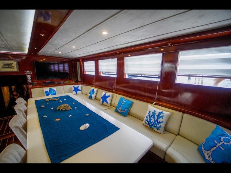  QUEEN OF RTT charter bareboat or skippered in  Marmaris