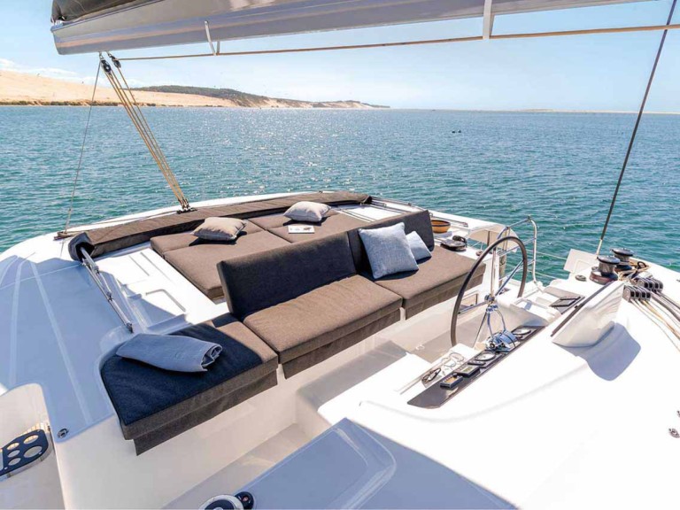 Charter a Lagoon Lagoon 46 in Palma de Mallorca on Samboat