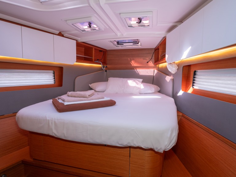 Hire Sailboat with or without skipper Dufour Skradin