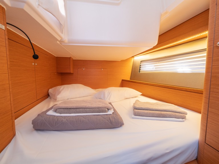 Hire Sailboat Dufour with a boat licence