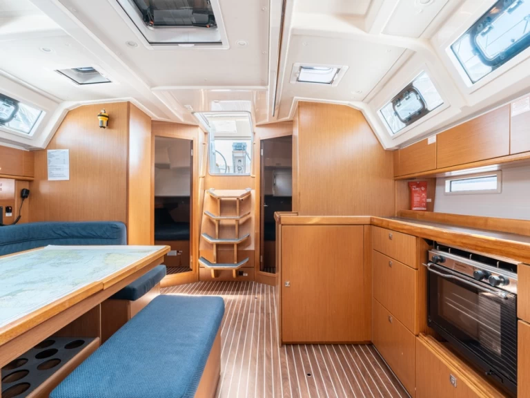 Sailboat hire in Rhodes (City) - Bavaria Cruiser 46