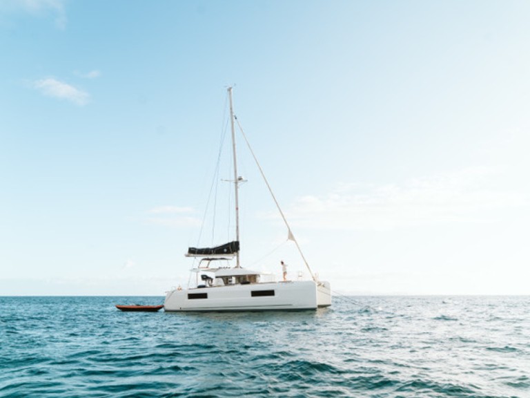Yacht hire Sant Antoni de Portmany cheap Lagoon 40