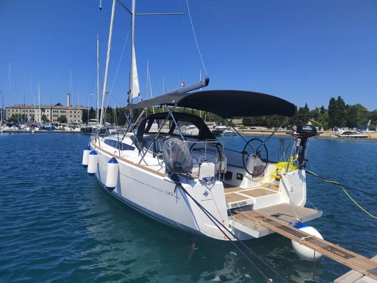 Charter a Jeanneau Sun Odyssey 349 in Pula on Samboat