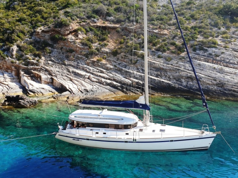 Yacht hire Primošten cheap Atoll 6