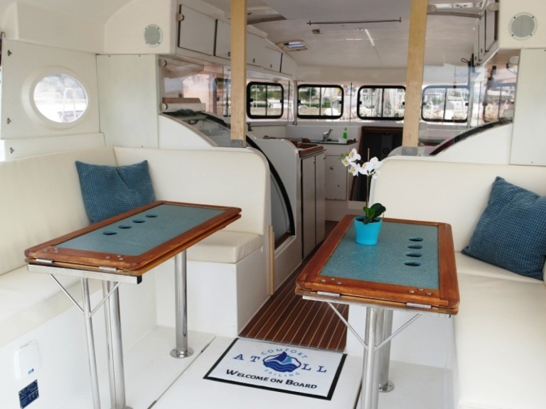 Sailboat hire in Primošten - Dufour Atoll 6