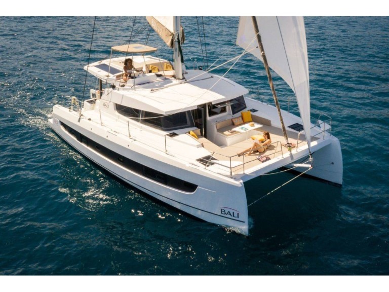 Hire Catamaran with or without skipper Bali Alimos