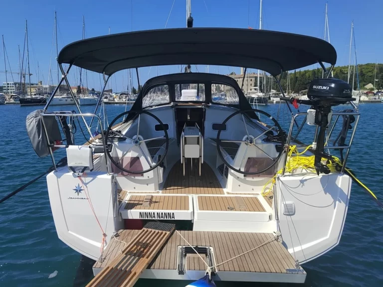 Charter a Jeanneau Sun Odyssey 349 in Pula on Samboat