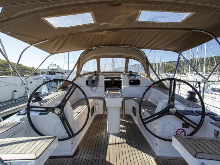 Yacht charter Pula - Elan Impression 45 on SamBoat