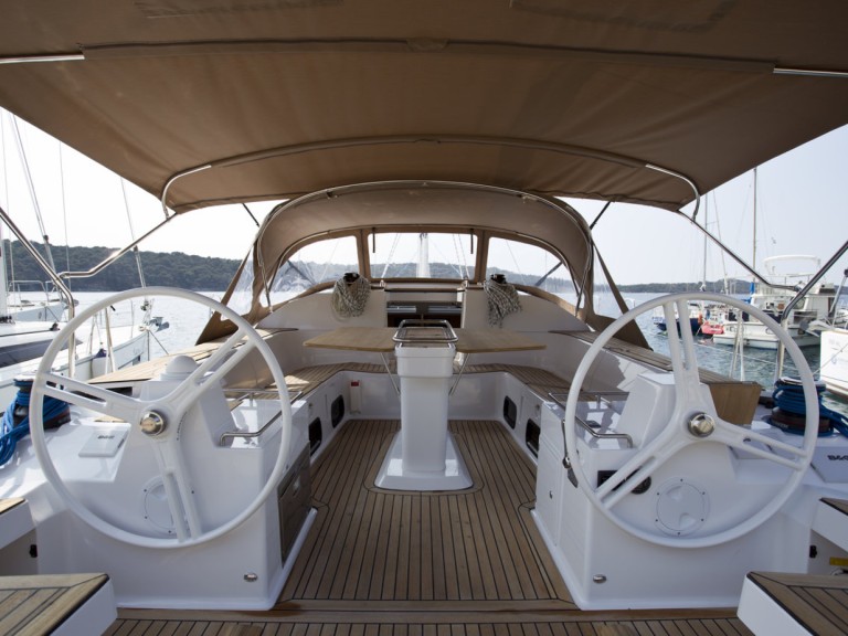 Sailboat hire in Pula - Elan Impression 50