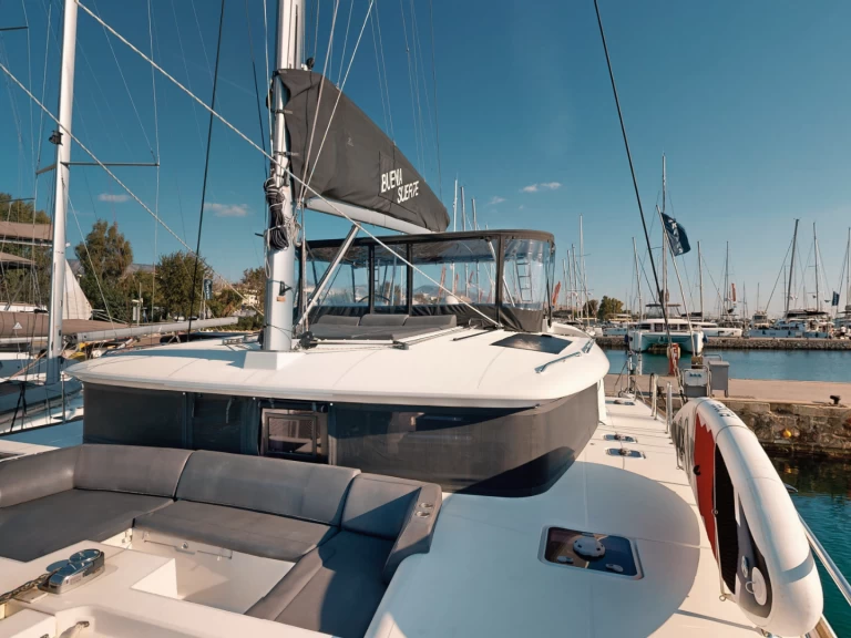 Hire a Lagoon Lagoon 450 F Alimos