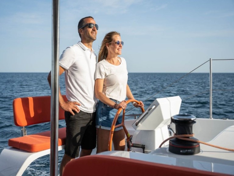 Charter a Excess Excess 14 in Saint-Mandrier-sur-Mer on Samboat