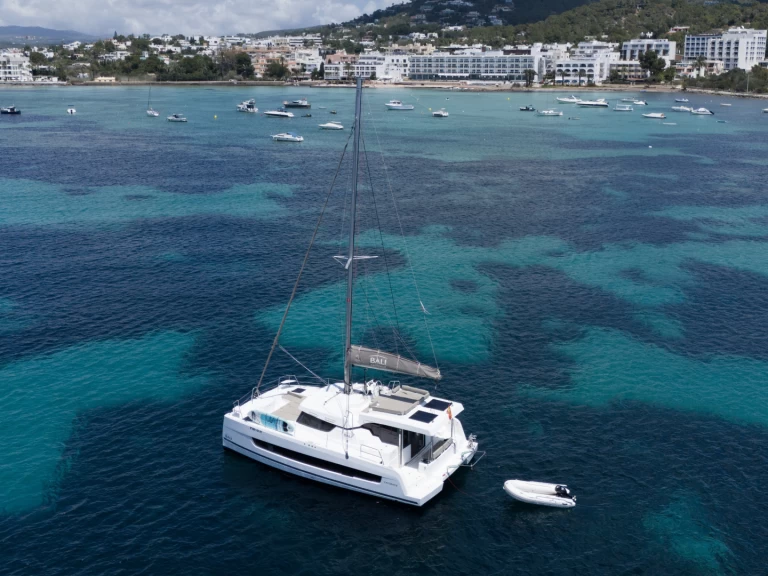 Catamaran hire in Ibiza Town - Bali Bali Catspace Voile