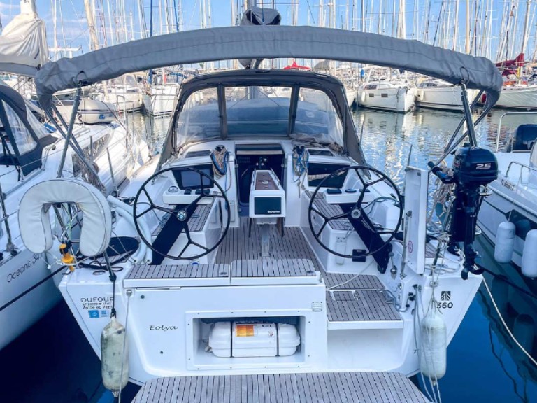 Hire Sailboat with or without skipper Dufour Hyères