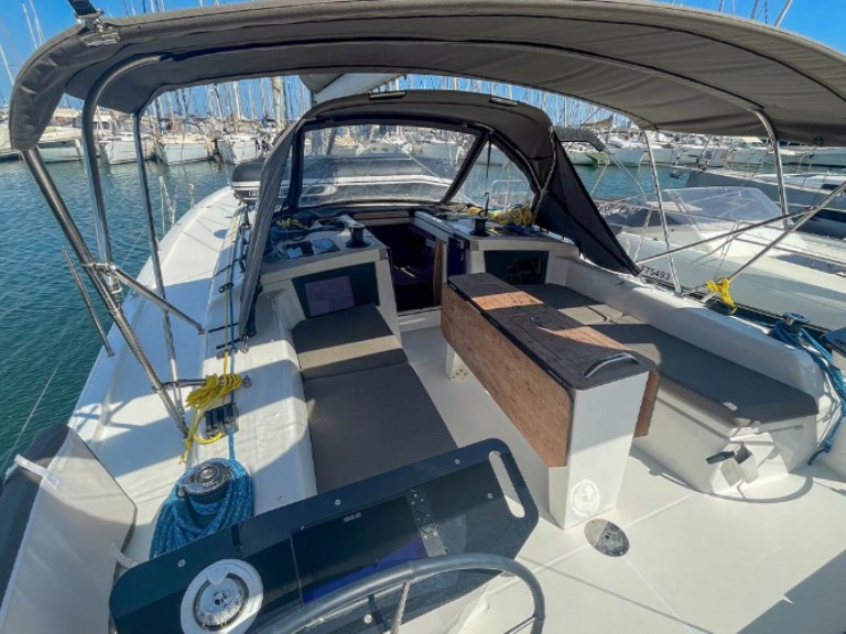 Yacht charter Hyères - 3 DUFOUR 41 on SamBoat