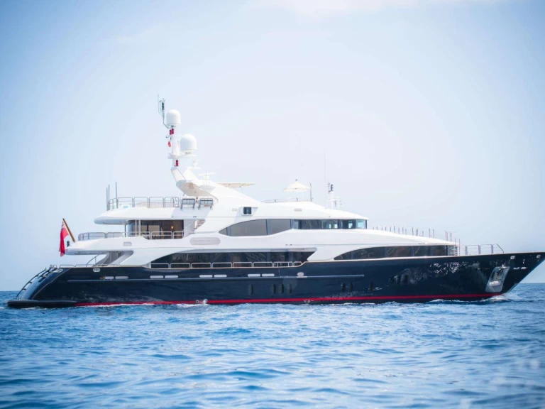 Hire a Benetti ARTHUR'S WAY 143 Italy