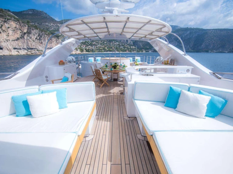 Charter a Benetti ARTHUR'S WAY 143 in Italy on Samboat