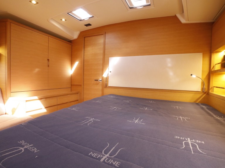 Yacht hire Cagliari cheap Grand Soleil 58