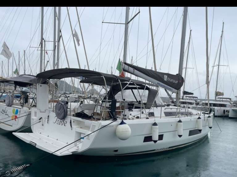 Yacht hire Furnari cheap Dufour 470