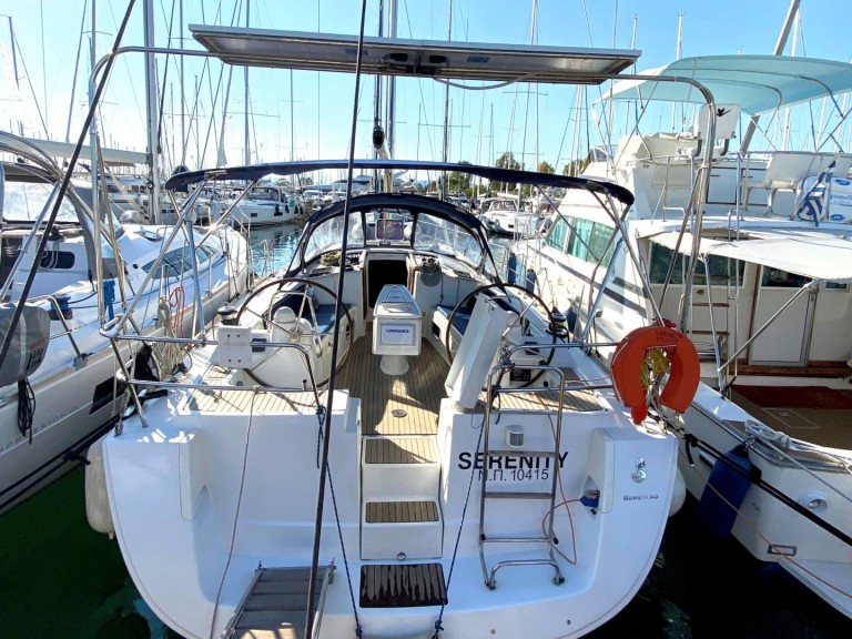 Hire Sailboat with or without skipper Bénéteau Alimos