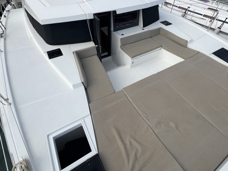 Catamaran to hire Palma de Mallorca at the best price