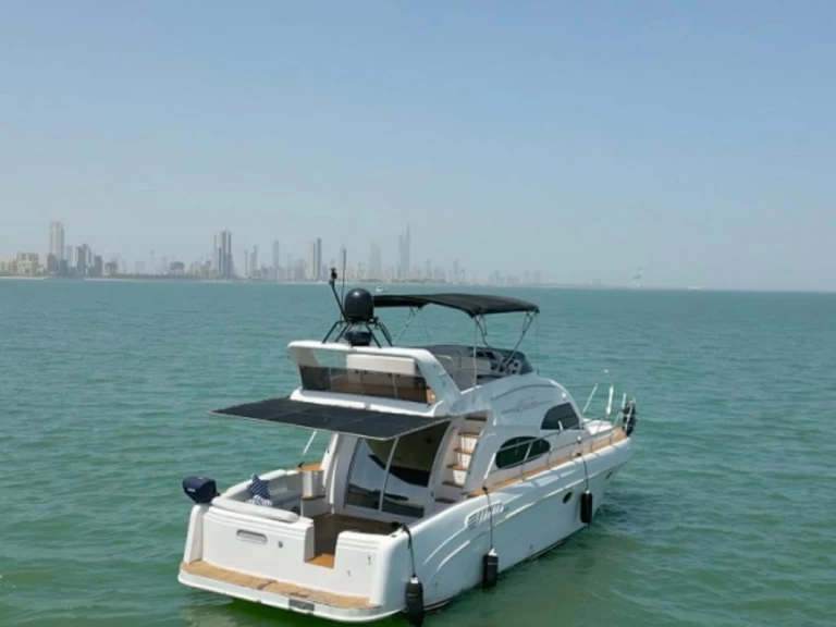 Hire Sailboat Marine Craft with a boat licence