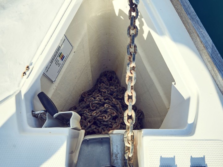 Sailboat to hire Pula at the best price