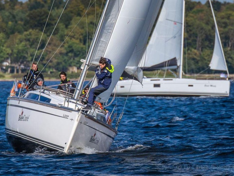 Charter a Bavaria Cruiser 34 in Flensburg on Samboat
