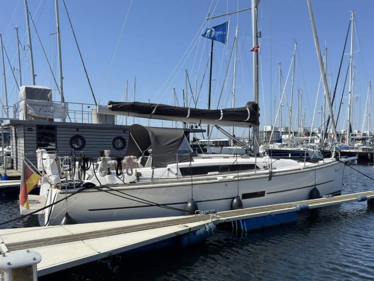 Charter a Dufour Dufour 350 Grand Large in Flensburg on Samboat