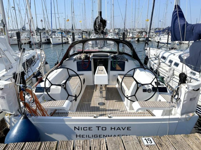 Yacht charter Heiligenhafen - Dufour Dufour 382 Grand Large on SamBoat