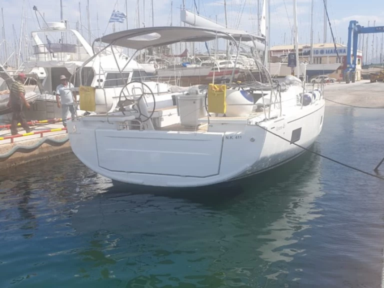 Hire Sailboat with or without skipper Bénéteau Préveza