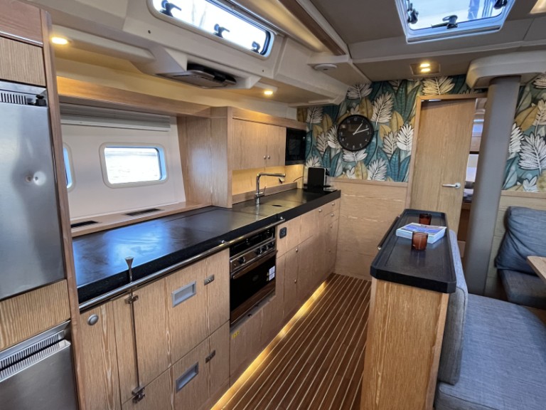 Hire Sailboat Hanse with a boat licence