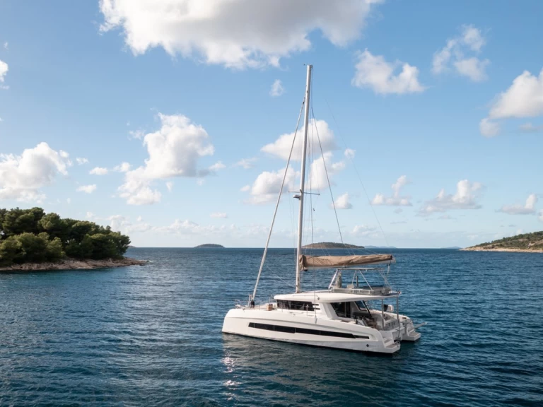 Hire Catamaran with or without skipper Cervetti Yachts Primošten