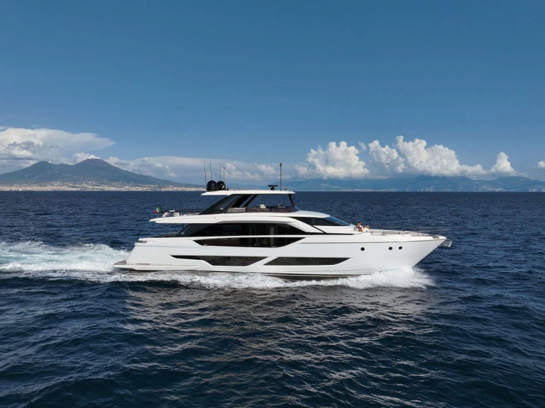 Hire Luxury Yacht with or without skipper Ferretti Cattolica