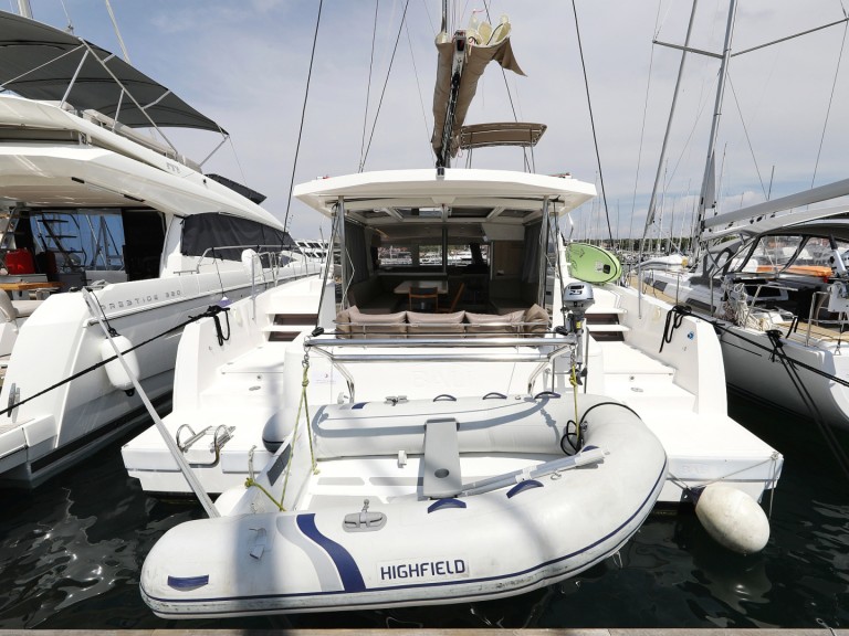 Hire a Bali Bali 4.1 Biograd na Moru