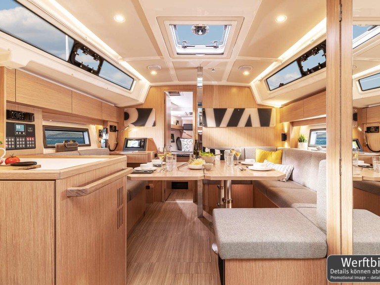 Yacht hire Rogoznica cheap Bavaria C38