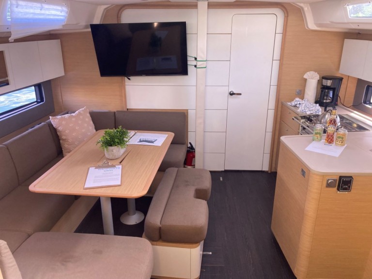 Hire Sailboat Dufour with a boat licence