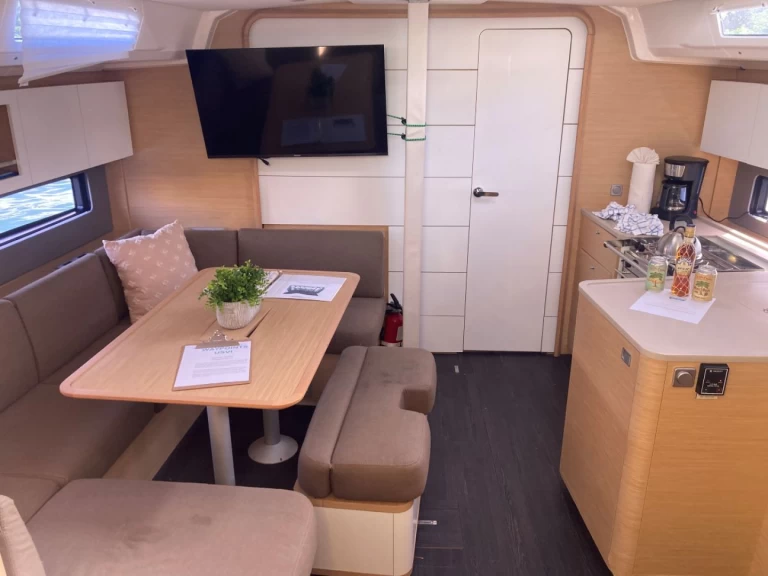 Hire Sailboat Dufour with a boat licence