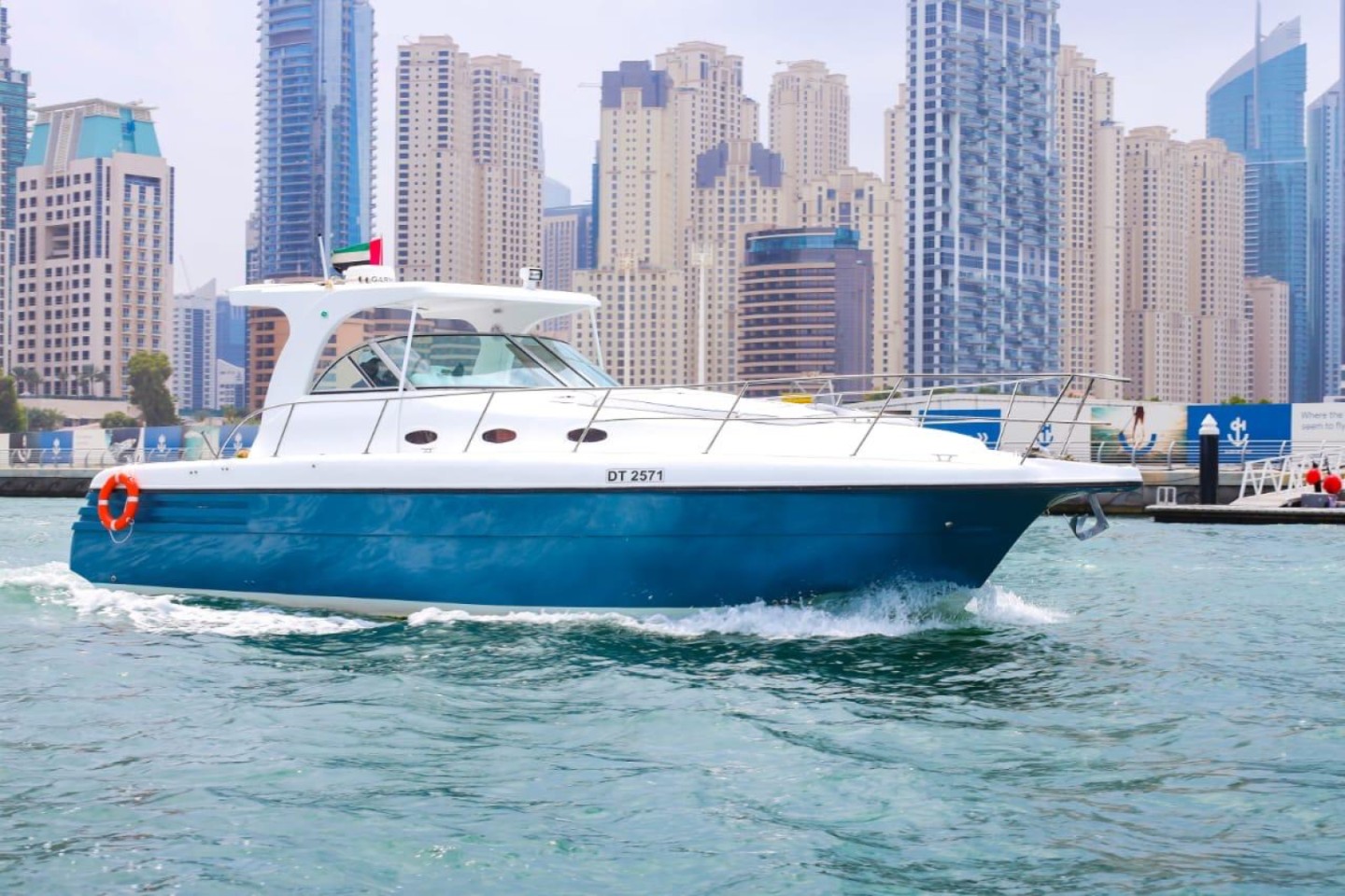 Hire a Sailboat java64 in Dubai Marina (java 64ft) | SamBoat
