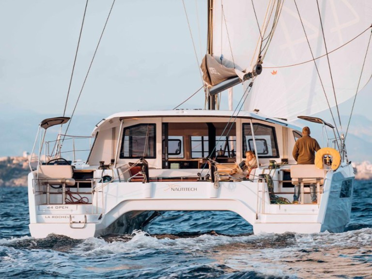 Hire Catamaran Nautitech with a boat licence