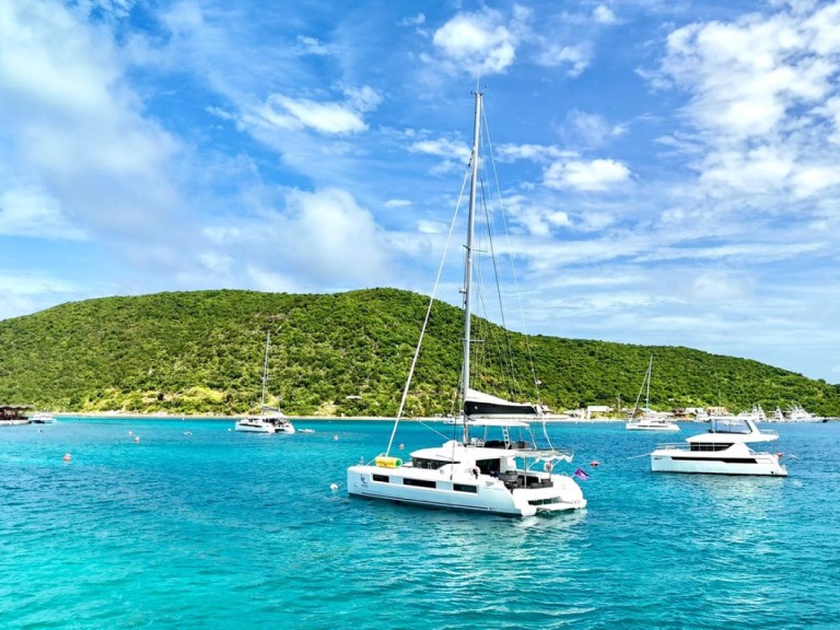 Hire Catamaran with or without skipper Lagoon Road Town