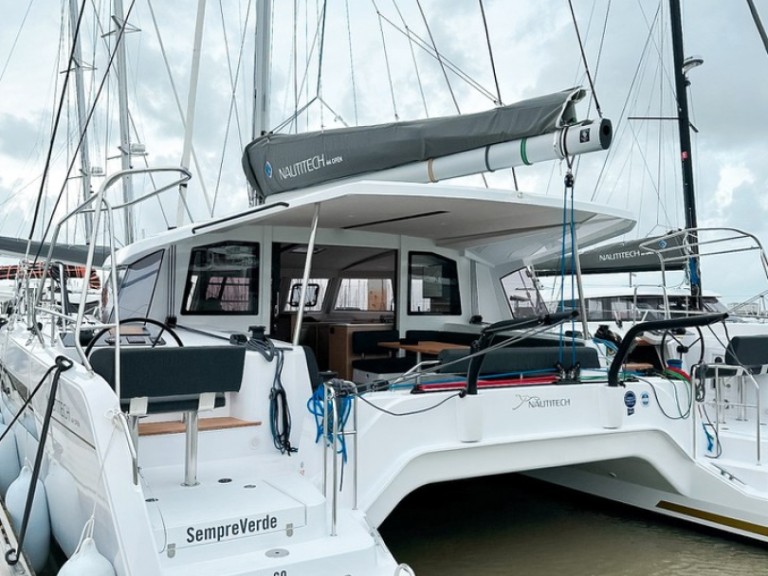 Hire Catamaran with or without skipper Nautitech Road Town